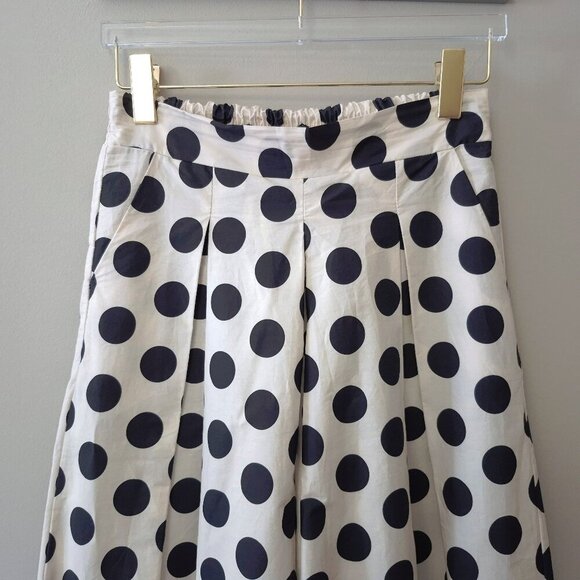 EUC Julietta ecru & black polka dot & floral jacquard print pleated culottes M/L - Picture 5 of 6